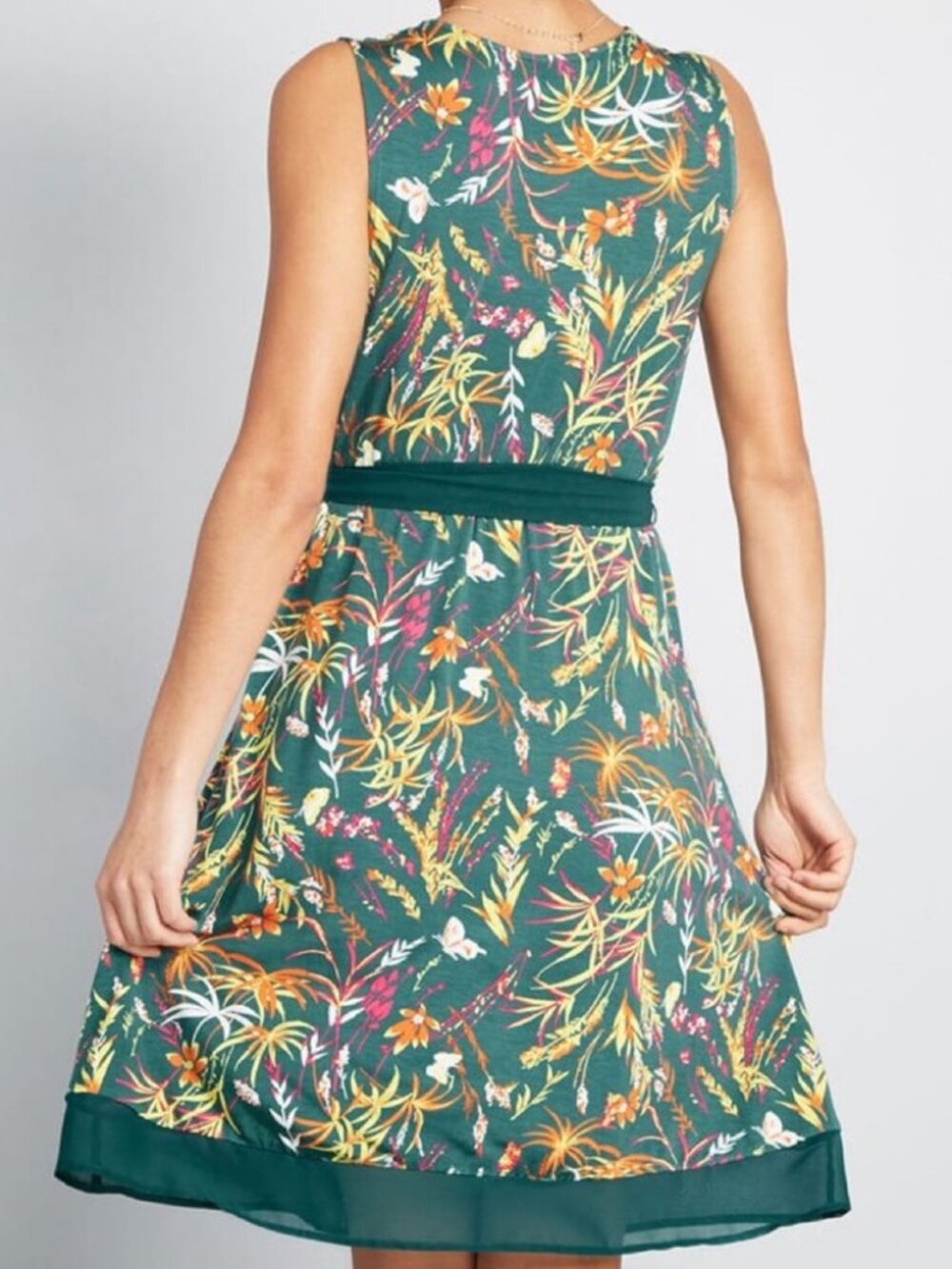 ModCloth Tropical Floral Flowers Butterflies Jersey Dress XL - Picture 2 of 10